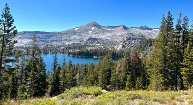View of the Echo Lake and the surrounding woods 