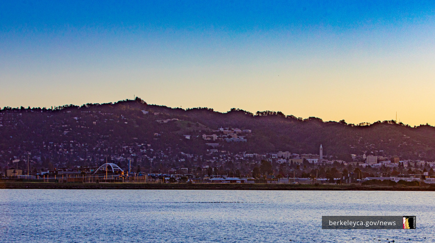Skyline in Berkeley, CA close to sunset hours.