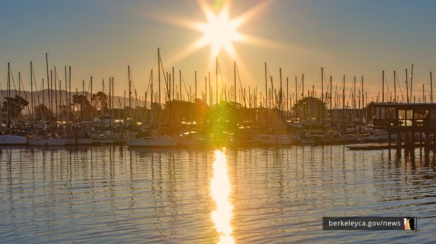 Link to Dock your boat at the Berkeley Marina