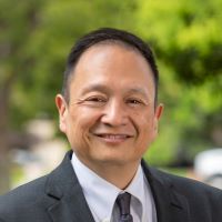 Kevin Fong headshot
