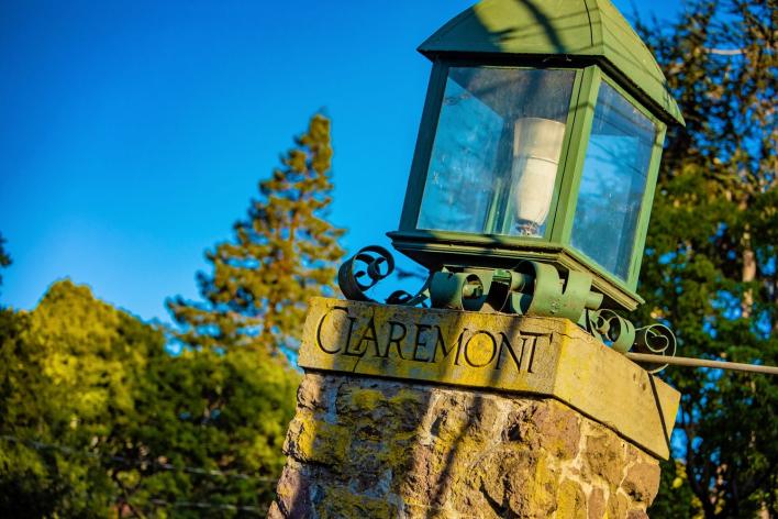 Decorative Street Light on Claremont